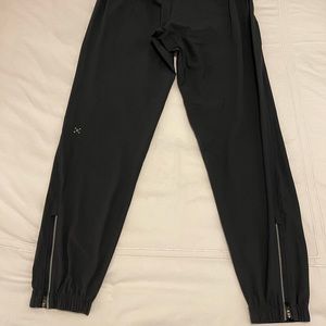 Lululemon Surge Joggers 29” | Graphite Grey